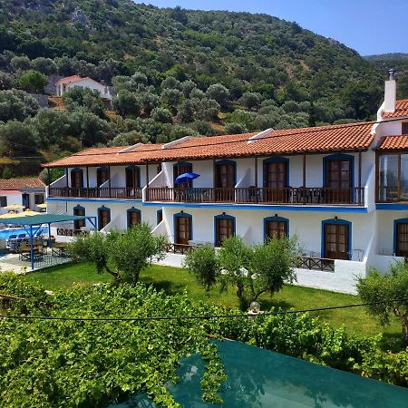 Apartmets Sunwaves Kerveli Bagian luar foto