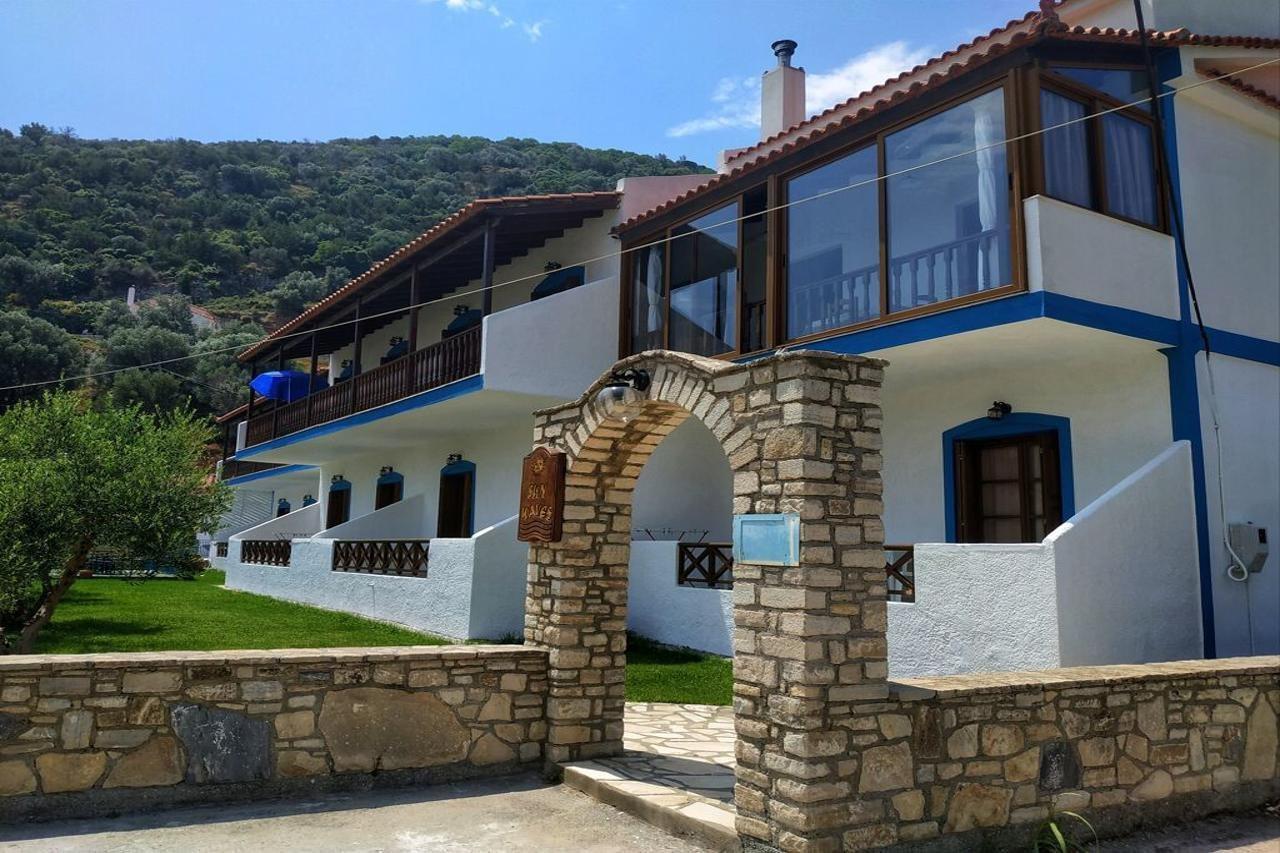 Apartmets Sunwaves Kerveli Bagian luar foto